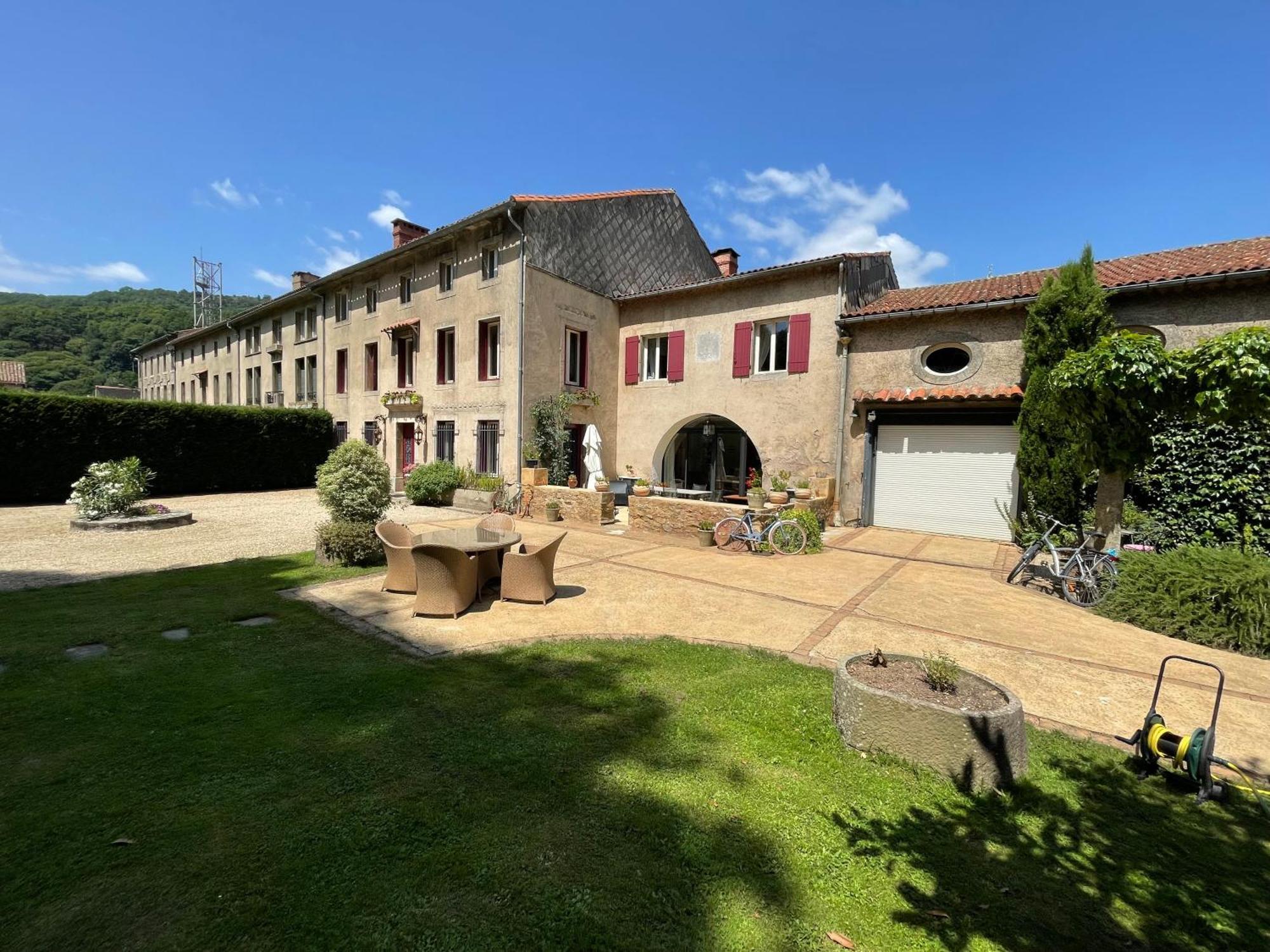 Residence Le Petit Paradis Labastide-Rouairoux Exteriör bild